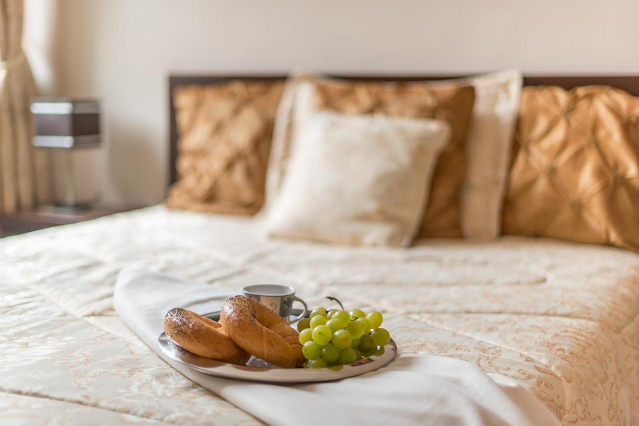 Freta 48 Studio P&O Serviced Apartments Варшава Екстериор снимка